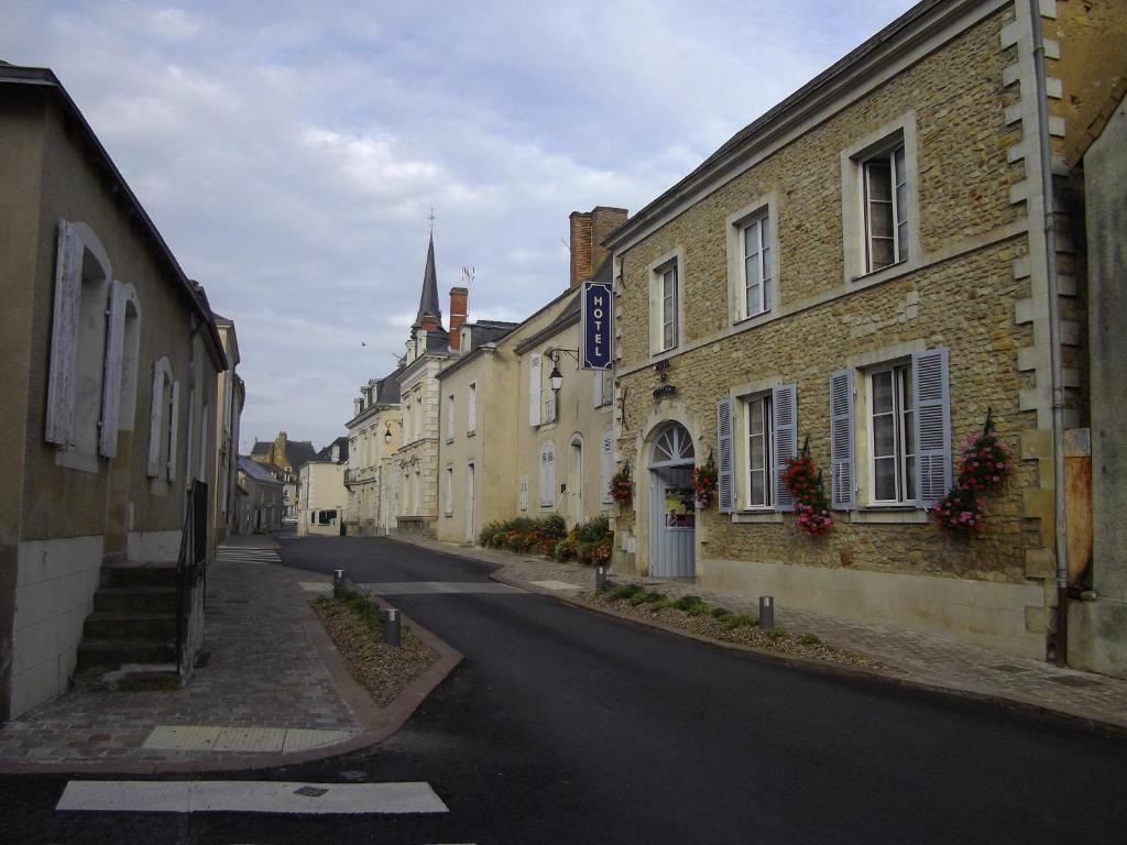 Hotel Saint Francois Precigne Soiree Etape Sur Demande Proche Sable-Sur-Sarthe Экстерьер фото